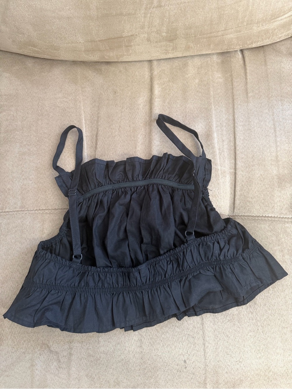 H&M Black Ruffle Smocked Camisole Top - Picture 2 of 3